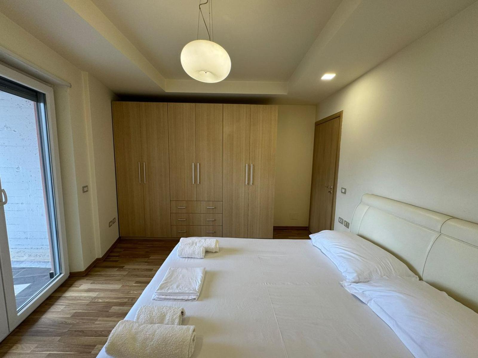 טיראנה Diem Apartment Near Pazari I Ri מראה חיצוני תמונה