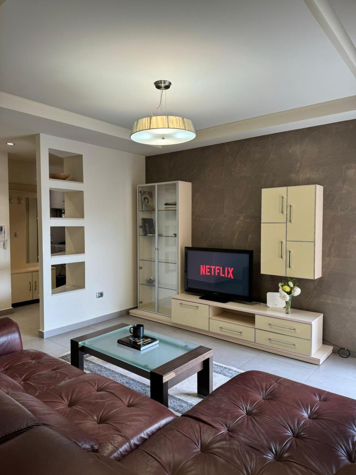 טיראנה Diem Apartment Near Pazari I Ri מראה חיצוני תמונה