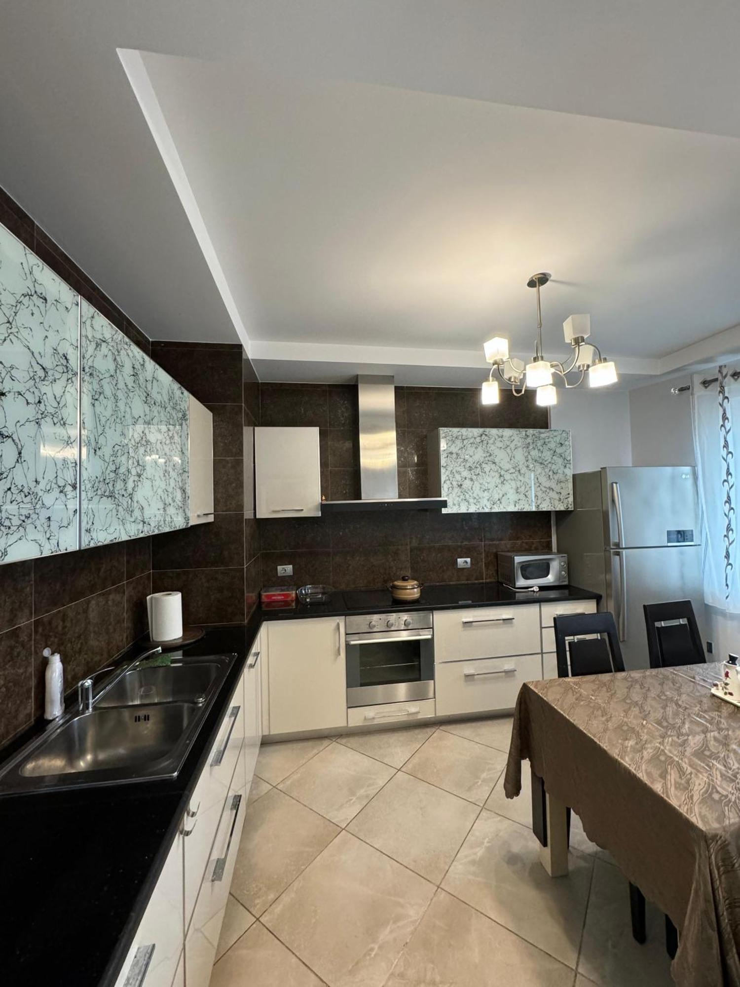 טיראנה Diem Apartment Near Pazari I Ri מראה חיצוני תמונה